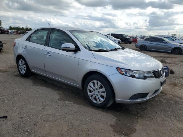 KNAFU4A27D5733514 - 2013 KIA FORTE EX SILVER photo 4