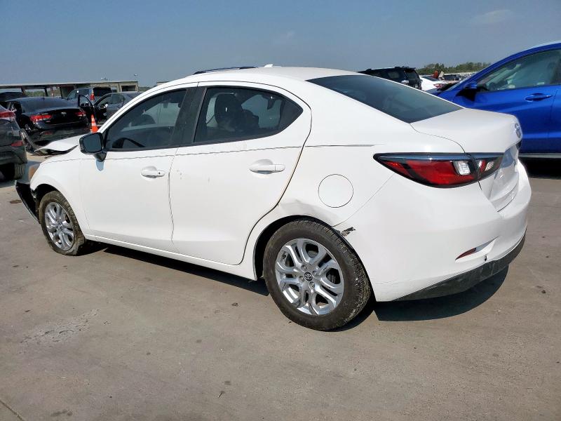 3MYDLBYV2HY164891 - 2017 TOYOTA YARIS IA WHITE photo 2