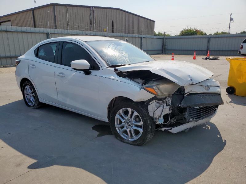 3MYDLBYV2HY164891 - 2017 TOYOTA YARIS IA WHITE photo 4