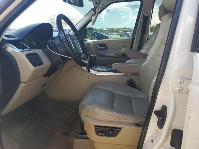 SALSF25419A196318 - 2009 LAND ROVER RANGE ROVE HSE WHITE photo 7