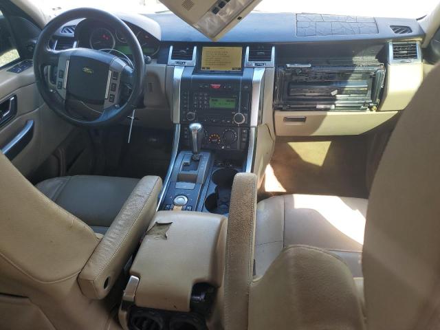 SALSF25419A196318 - 2009 LAND ROVER RANGE ROVE HSE WHITE photo 8