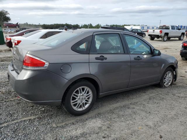 1FAHP35N69W145323 - 2009 FORD FOCUS SE GRAY photo 3