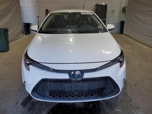 JTDEBRBE4LJ026287 - 2020 TOYOTA COROLLA LE WHITE photo 5