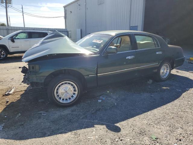 1998 LINCOLN TOWN CAR EXECUTIVE, 