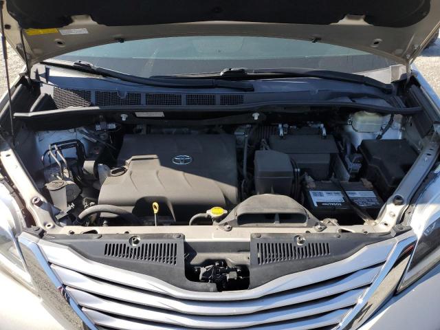 5TDDK3DC2GS139698 - 2016 TOYOTA SIENNA XLE Gümüş foto 12