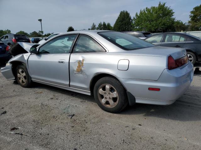 1HGCG32562A016141 - 2002 HONDA ACCORD EX SILVER photo 2