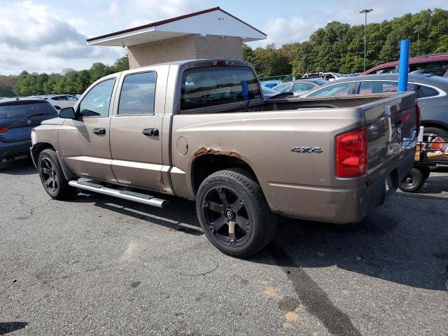 1D7CW3GK5AS104757 - 2010 DODGE DAKOTA SXT TAN photo 2