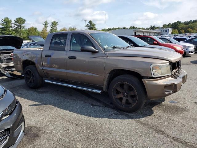 1D7CW3GK5AS104757 - 2010 DODGE DAKOTA SXT TAN photo 4