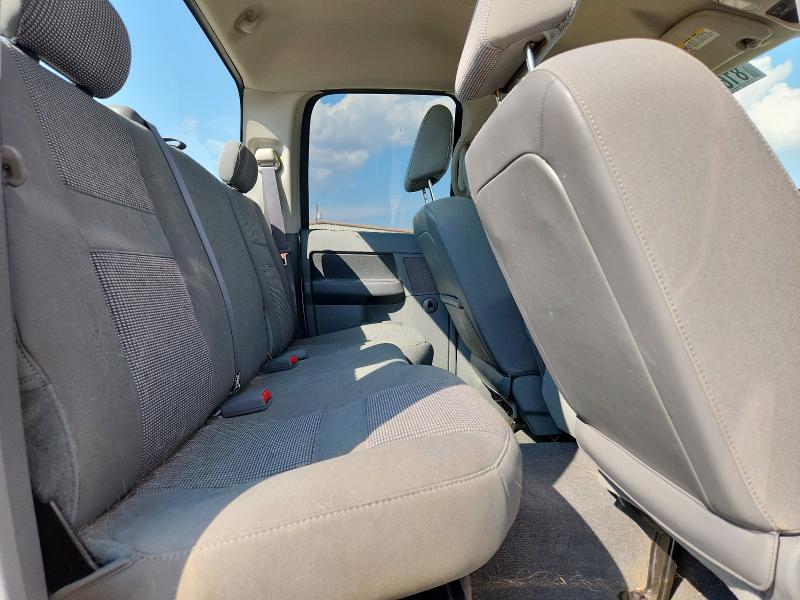 1D7HU18N76S524665 - 2006 DODGE RAM 1500 ST SILVER photo 10