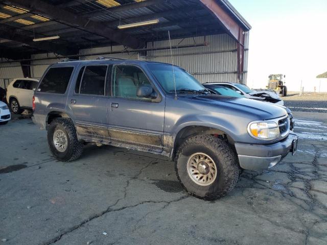 1FMDU83P8YUA87255 - 2000 FORD EXPLORER XLT BLUE photo 4