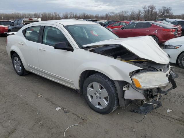 1B3CC4FB2AN185579 - 2010 DODGE AVENGER SXT WHITE photo 4