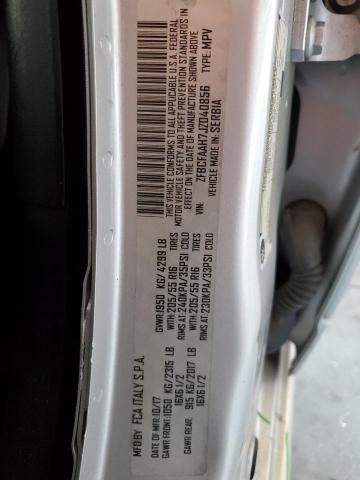 ZFBCFAAH7JZ040856 - 2018 FIAT 500L POP 银色 照片 13