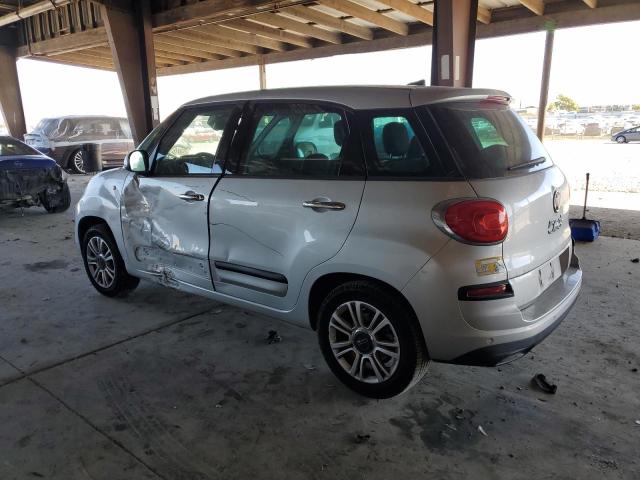 ZFBCFAAH7JZ040856 - 2018 FIAT 500L POP 银色 照片 2