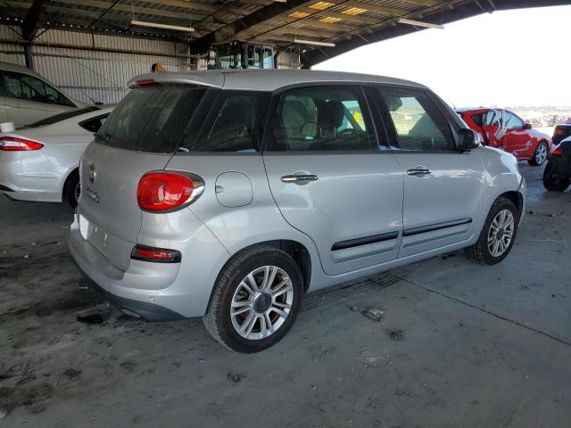 ZFBCFAAH7JZ040856 - 2018 FIAT 500L POP 银色 照片 3