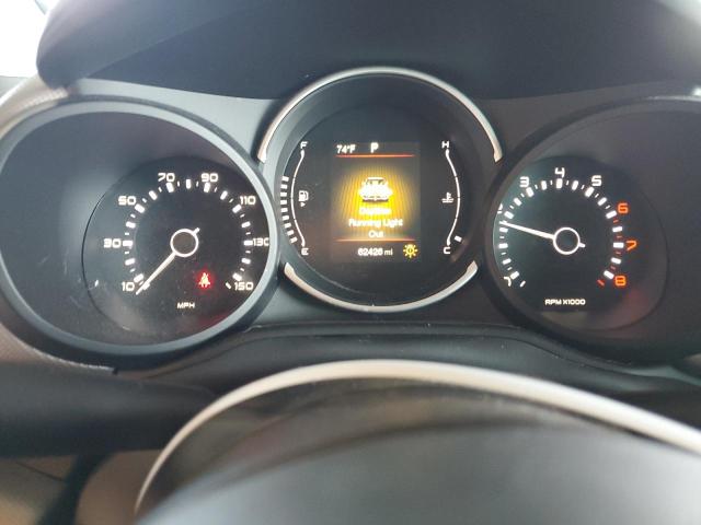 ZFBCFAAH7JZ040856 - 2018 FIAT 500L POP 银色 照片 9