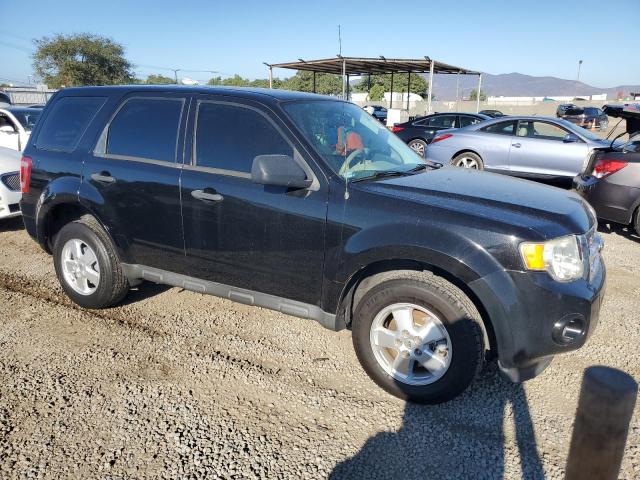 1FMCU0C72CKC67509 - 2012 FORD ESCAPE XLS 黑色 照片 4