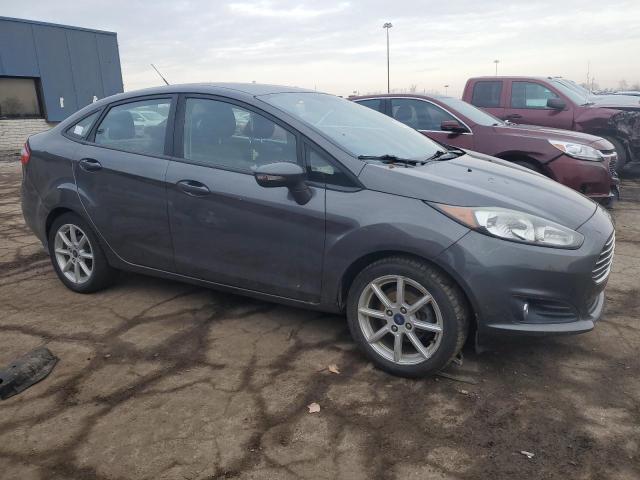 3FADP4BJ8FM163744 - 2015 FORD FIESTA SE GRAY photo 4