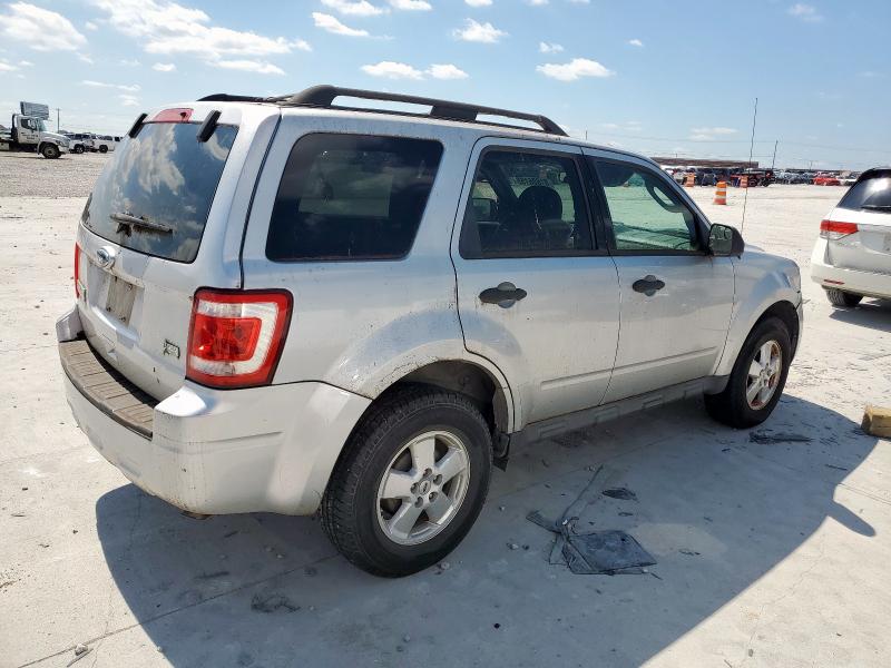 1FMCU0D7XCKA05591 - 2012 FORD ESCAPE XLT SILVER photo 3