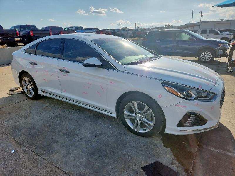 5NPE34AF7JH703123 - 2018 HYUNDAI SONATA SPORT أبيض صورة 4