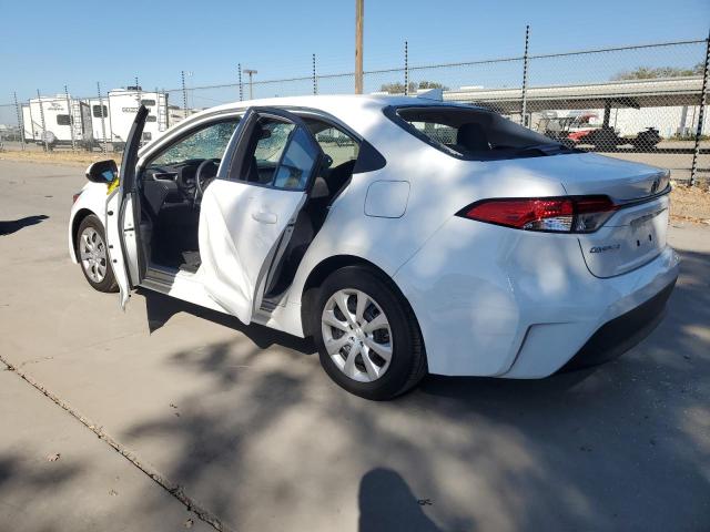 5YFB4MDE2SP327311 - 2025 TOYOTA COROLLA LE WHITE photo 2