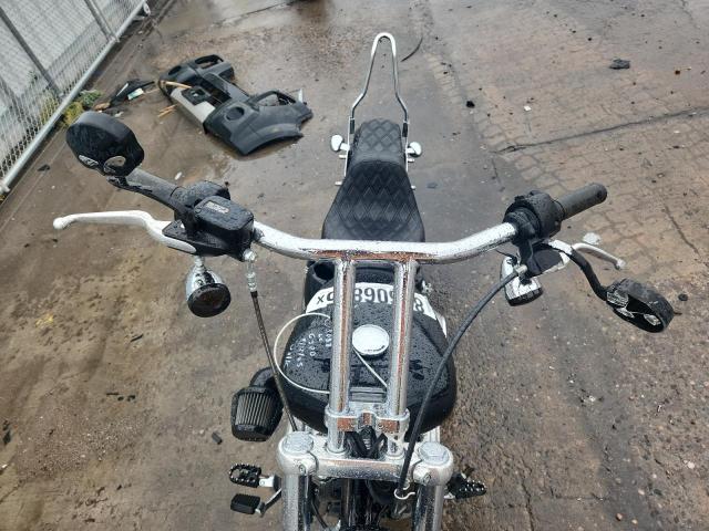 1HD1BVJ20NB015880 - 2022 HARLEY-DAVIDSON FXST 黑色 照片 5