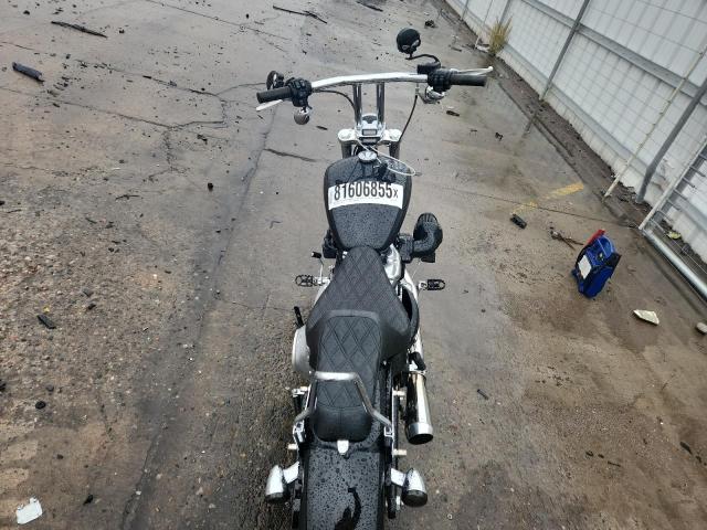 1HD1BVJ20NB015880 - 2022 HARLEY-DAVIDSON FXST 黑色 照片 6