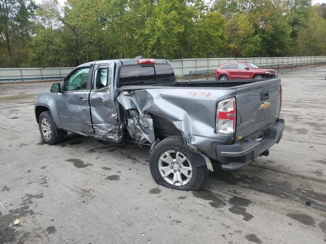 1GCHTCEN4J1125692 - 2018 CHEVROLET COLORADO LT SILVER photo 2