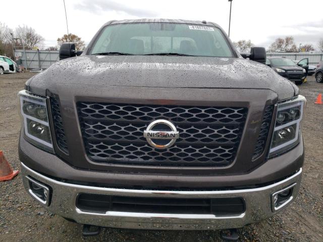 1N6BA1F32KN516179 - 2019 NISSAN TITAN XD S CHARCOAL photo 5