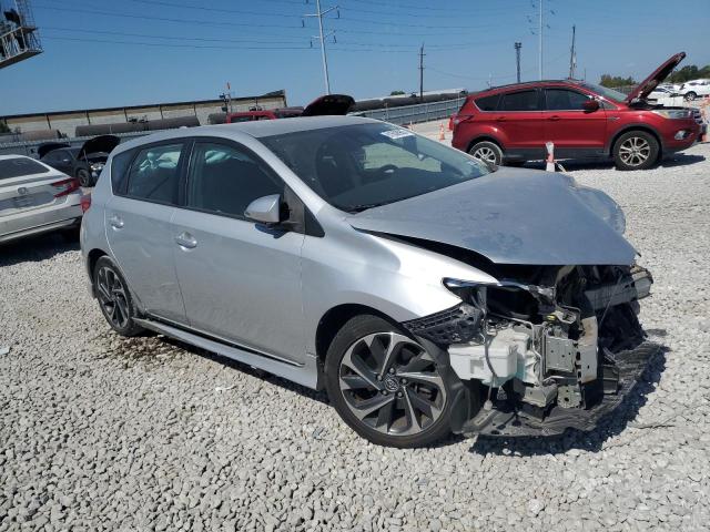 JTNKARJE2HJ530119 - 2017 TOYOTA COROLLA IM Argent photo 4