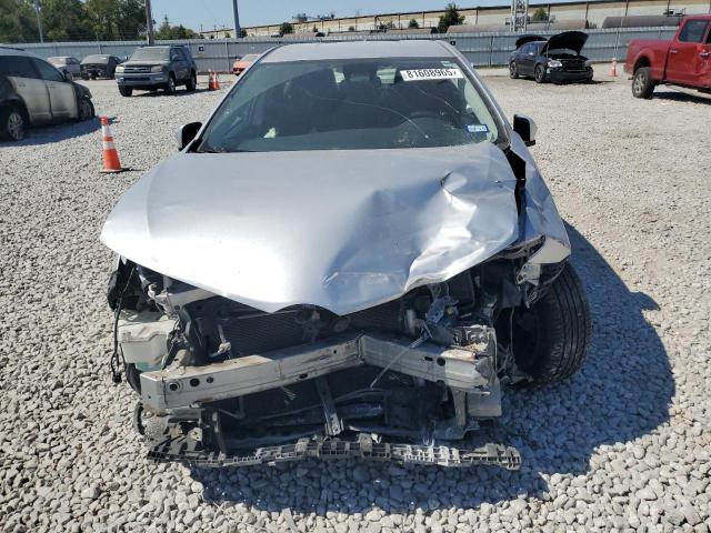 JTNKARJE2HJ530119 - 2017 TOYOTA COROLLA IM Argent photo 5