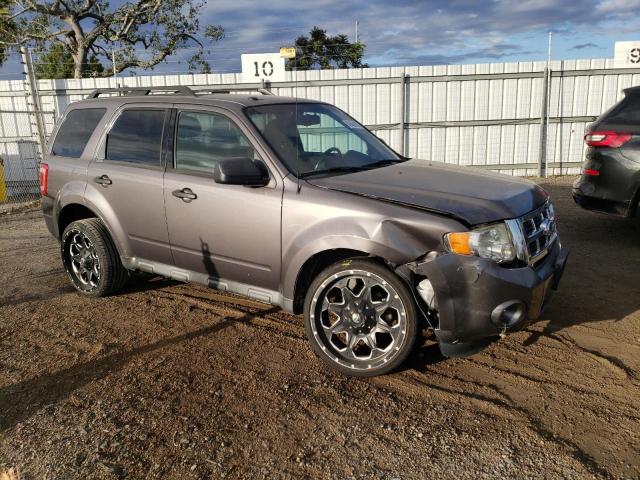 1FMCU0D75CKB82677 - 2012 FORD ESCAPE XLT GRAY photo 4