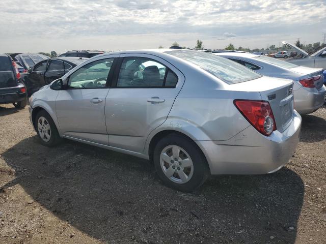 1G1JA5SH4F4160328 - 2015 CHEVROLET SONIC LS SILVER photo 2