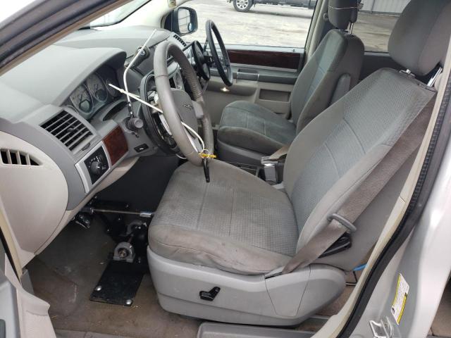 2A4RR5D10AR432358 - 2010 CHRYSLER TOWN & COU TOURING SILVER photo 7
