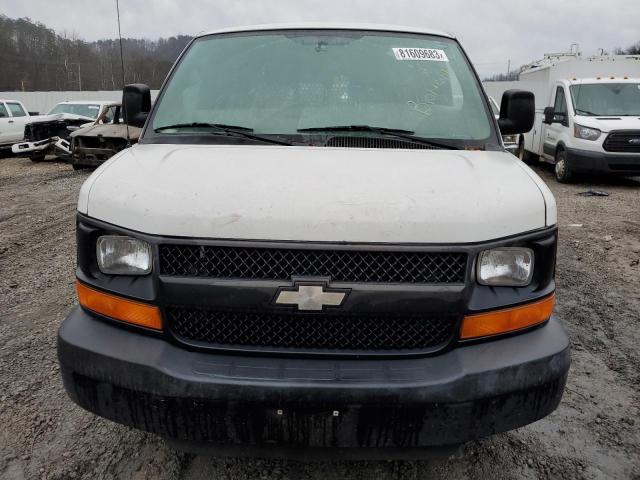 1GCGG25C091123183 - 2009 CHEVROLET EXPRESS G2 WHITE photo 5