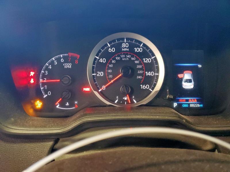 5YFS4MCE1NP122360 - 2022 TOYOTA COROLLA SE შავი ფოტო 9