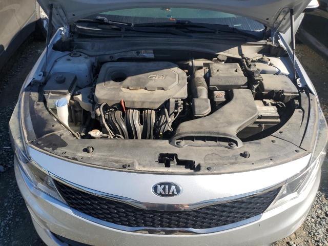 5XXGT4L32JG264713 - 2018 KIA OPTIMA LX SILVER photo 11