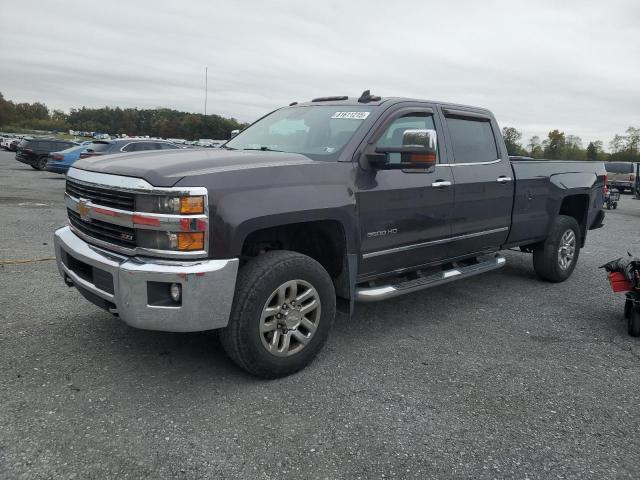 2015 CHEVROLET SILVERADO K3500 LTZ, null