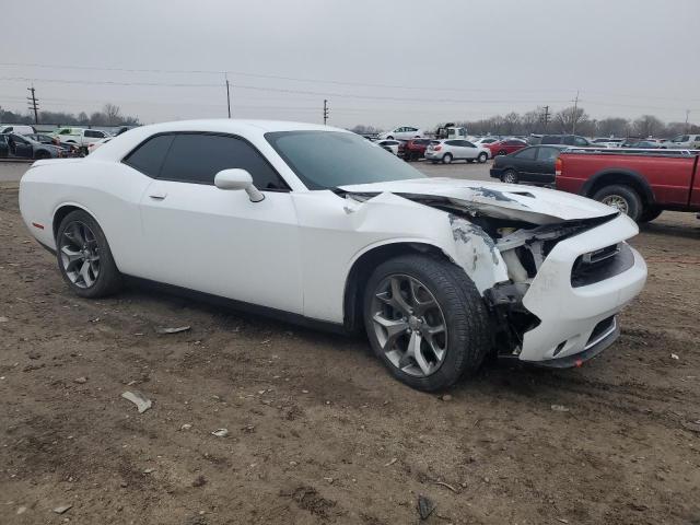 2C3CDZAG5GH309720 - 2016 DODGE CHALLENGER SXT WHITE photo 4