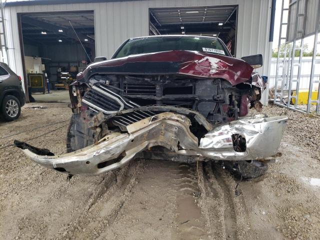 1C6RR7GT1JS120375 - 2018 RAM 1500 SLT Czerwony zdjęcie 5