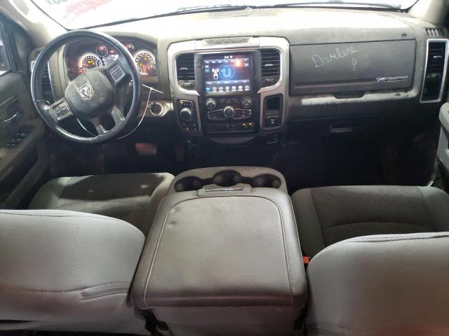 1C6RR7GT1JS120375 - 2018 RAM 1500 SLT Czerwony zdjęcie 8