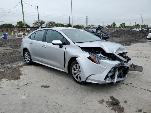 5YFB4MDE5RP106635 - 2024 TOYOTA COROLLA LE SILVER photo 4