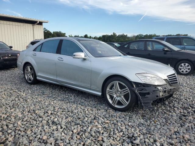 WDDNG9EB9DA518985 - 2013 MERCEDES-BENZ S 550 4MATIC SILVER photo 4