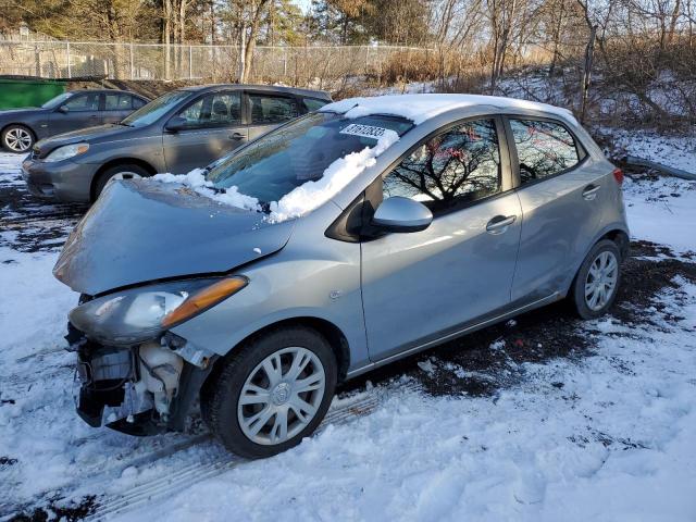 JM1DE1KY3D0156843 - 2013 MAZDA MAZDA2 SILVER photo 1