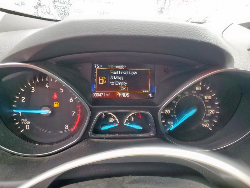 1FMCU0F79HUD84253 - 2017 FORD ESCAPE S GRAY photo 9