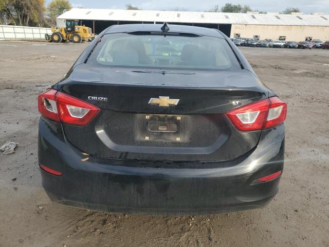 1G1BE5SM8J7229339 - 2018 CHEVROLET CRUZE LT BLACK photo 6