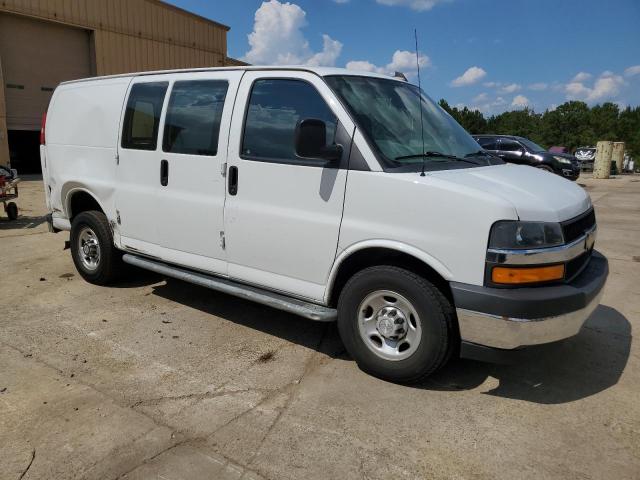 1GCWGAFG5K1359020 - 2019 CHEVROLET EXPRESS G2 白色 照片 4