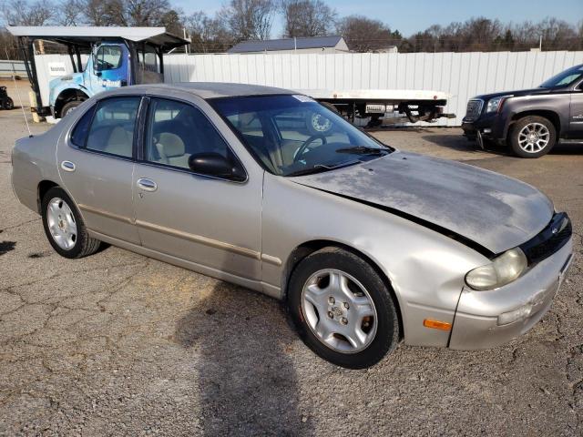 1N4BU31D5VC155817 - 1997 NISSAN ALTIMA XE SILVER photo 4