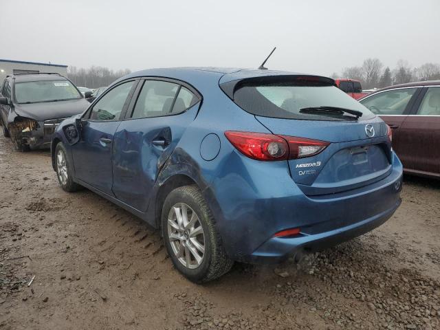 3MZBN1K77JM227157 - 2018 MAZDA 3 SPORT BLUE photo 2