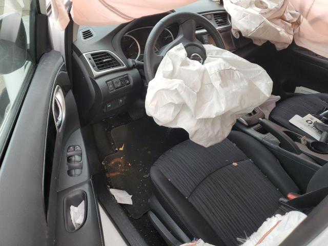 3N1AB7AP7KY245926 - 2019 NISSAN SENTRA S أبيض صورة 8