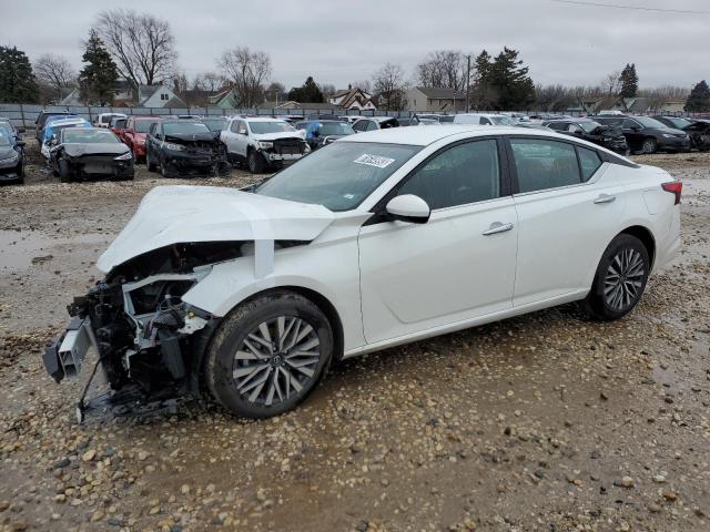 1N4BL4DV1PN382569 - 2023 NISSAN ALTIMA SV WHITE photo 1